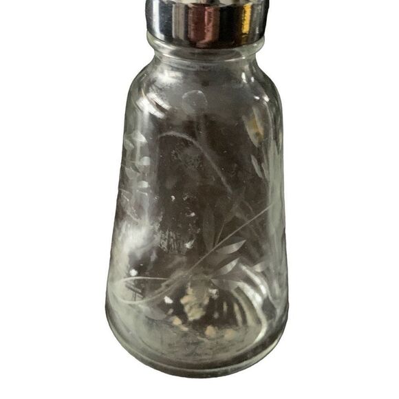 Vintage PRINCESS HOUSE Heritage Pattern Salt & Pepper Shakers - Picture 6 of 10